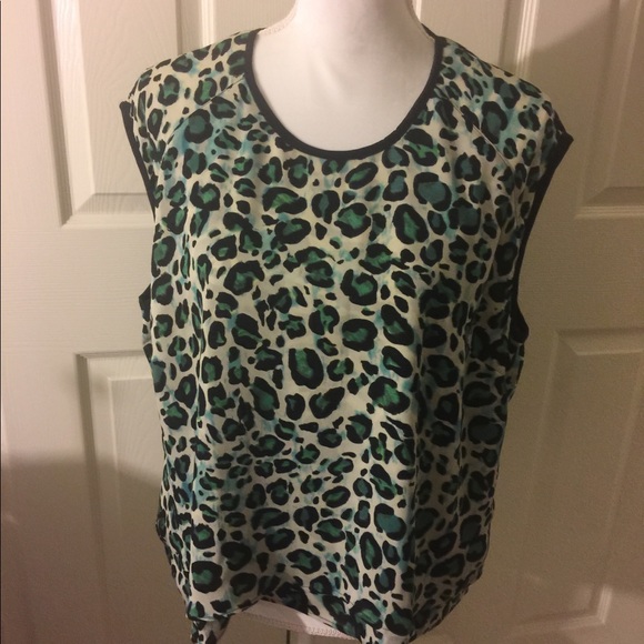 CAbi Jungle Top NWT - Picture 3 of 7